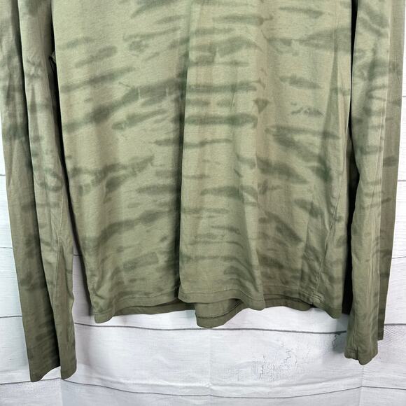 Pact Womens size Medium Organic Cotton V Neck Long Sleeve Top Camo Shirt - Picture 4 of 9